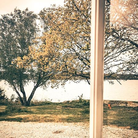 Surfviken Glamping And B&B Stenungsund Exterior foto