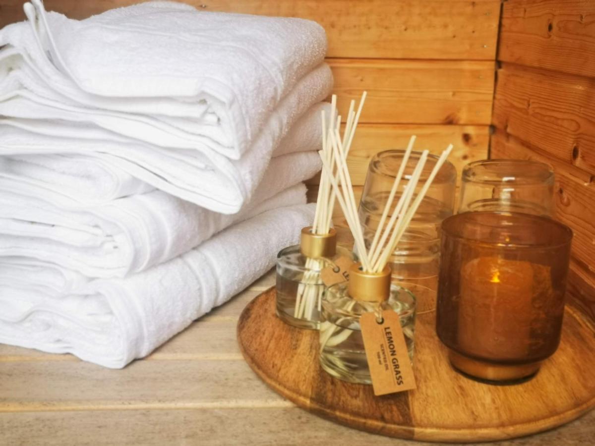Surfviken Glamping And B&B Stenungsund Exterior foto